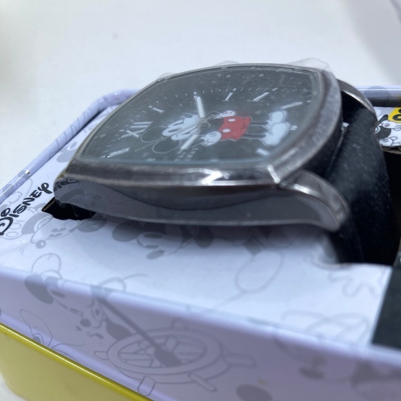 Disney Lot of 2 Mickey Mouse Watches 90th Anniversary 2018 New in Box - Picture 11 of 12